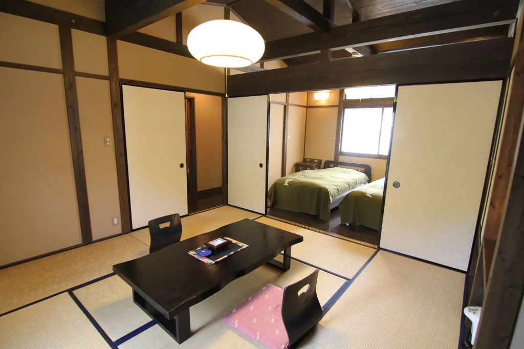 Yufuin Ryoan Wazanhou