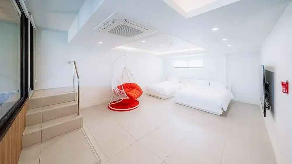 M Stay Pool Villa