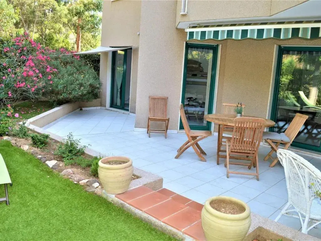 Appartement Cavalaire-sur-Mer, 3 pièces, 6 personnes - FR-1-226B-32
