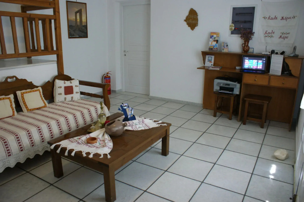 Diamantis Studios&Apartments