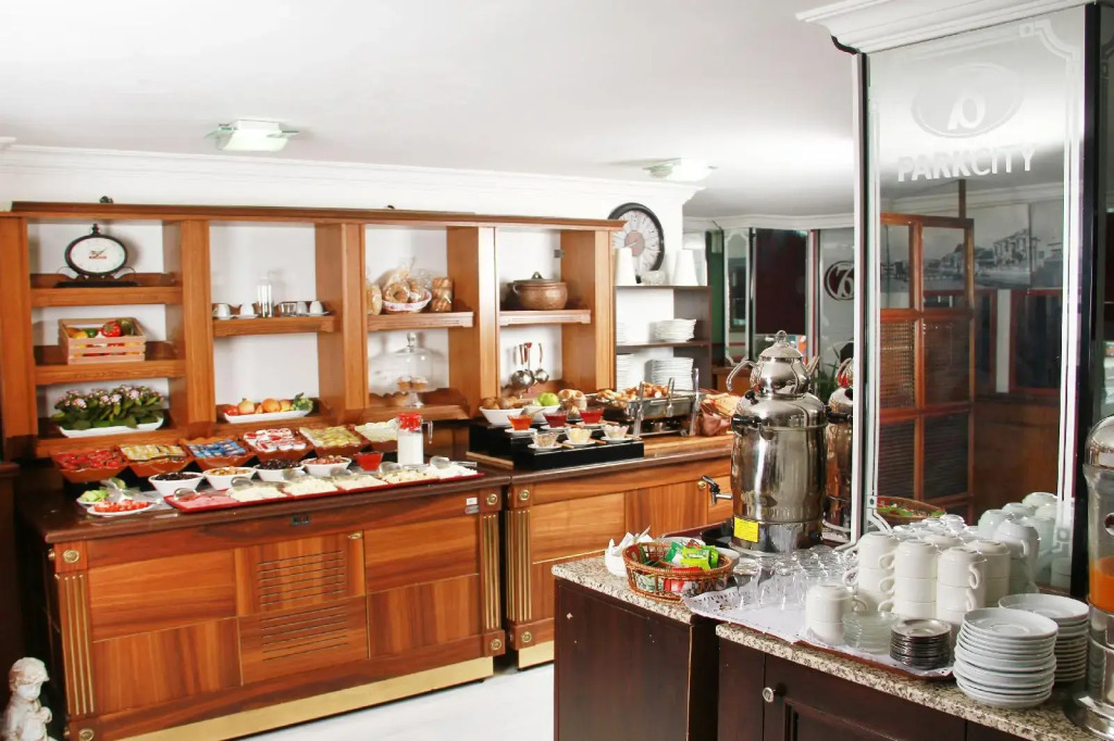 Kozan City Hotel