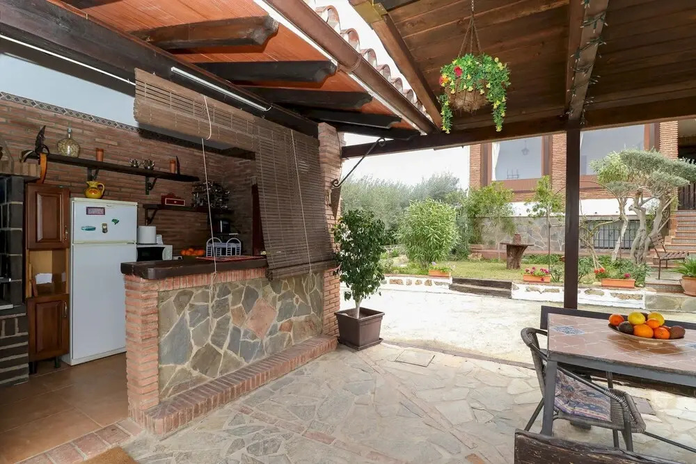 Francisquita - Modern Stylish Country Villa, Private Pool, Air Con, Wifi