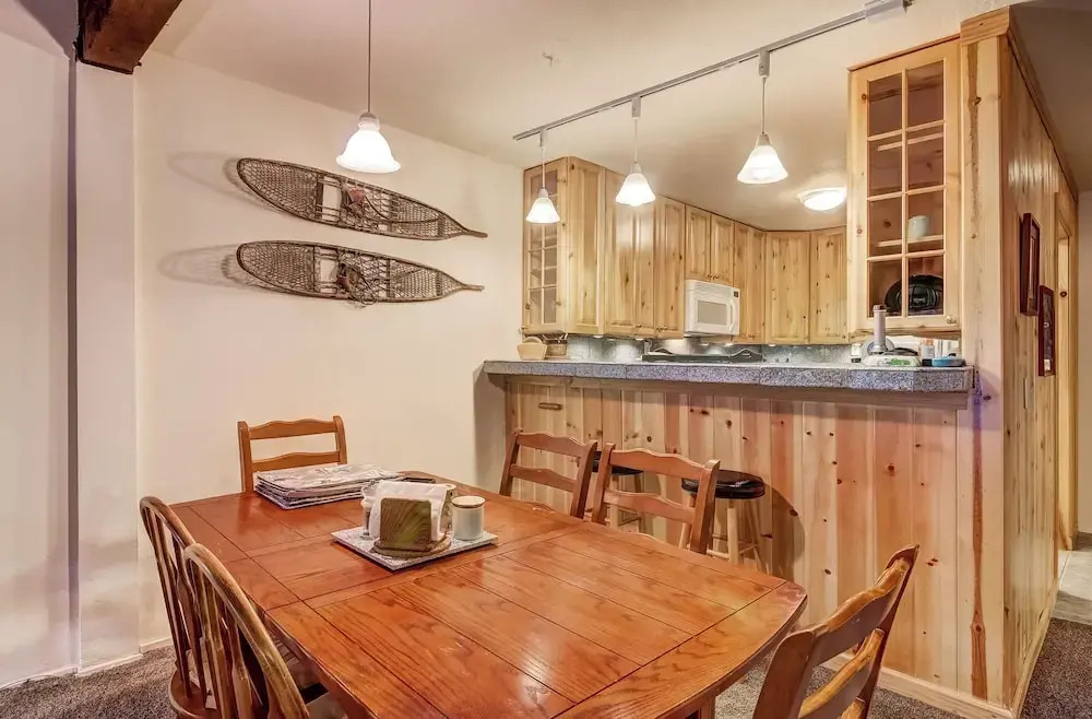 Alpine Meadows Condo w/ Mtn Views Near Lake Tahoe