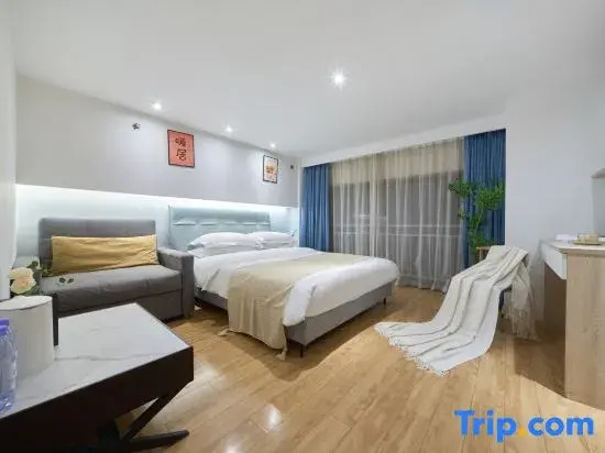 Sky City Boutique Apartments