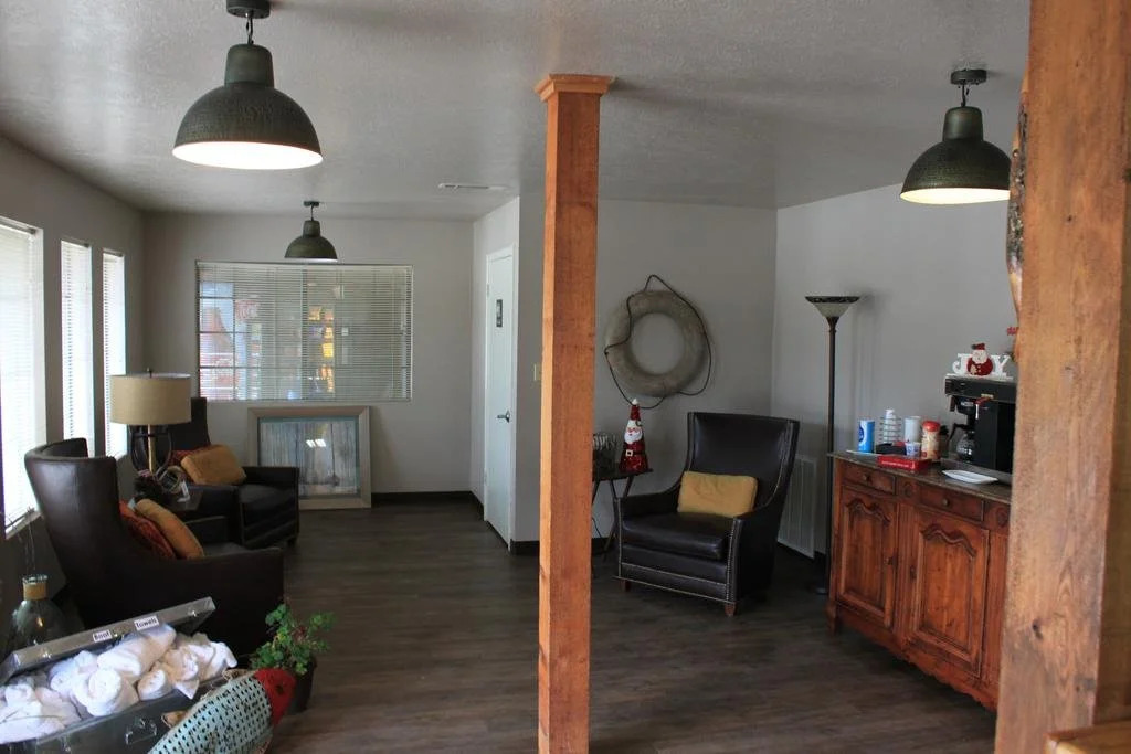 Rayburn Inn