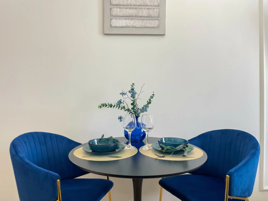 Art-Seasons Apartments (Арт-Сизонс Апартментс) на улице Ивана Франко 6