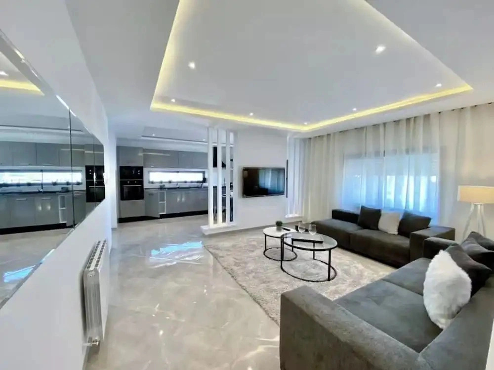 Luxurious Villa in La Marsa Elegance Comfort Ideal Location