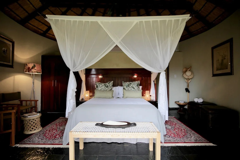 Ivory Wilderness River Rock Lodge