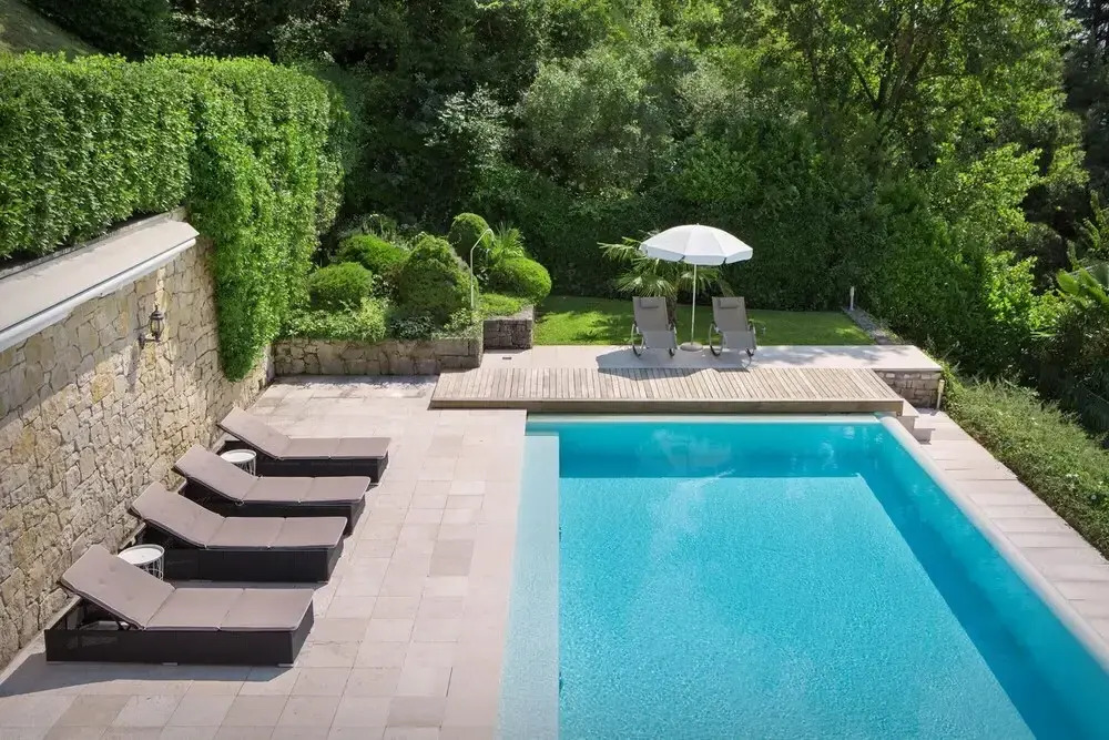 Villa Sybille - 8 Sleeps Pool and Lake View in Torri del Benaco