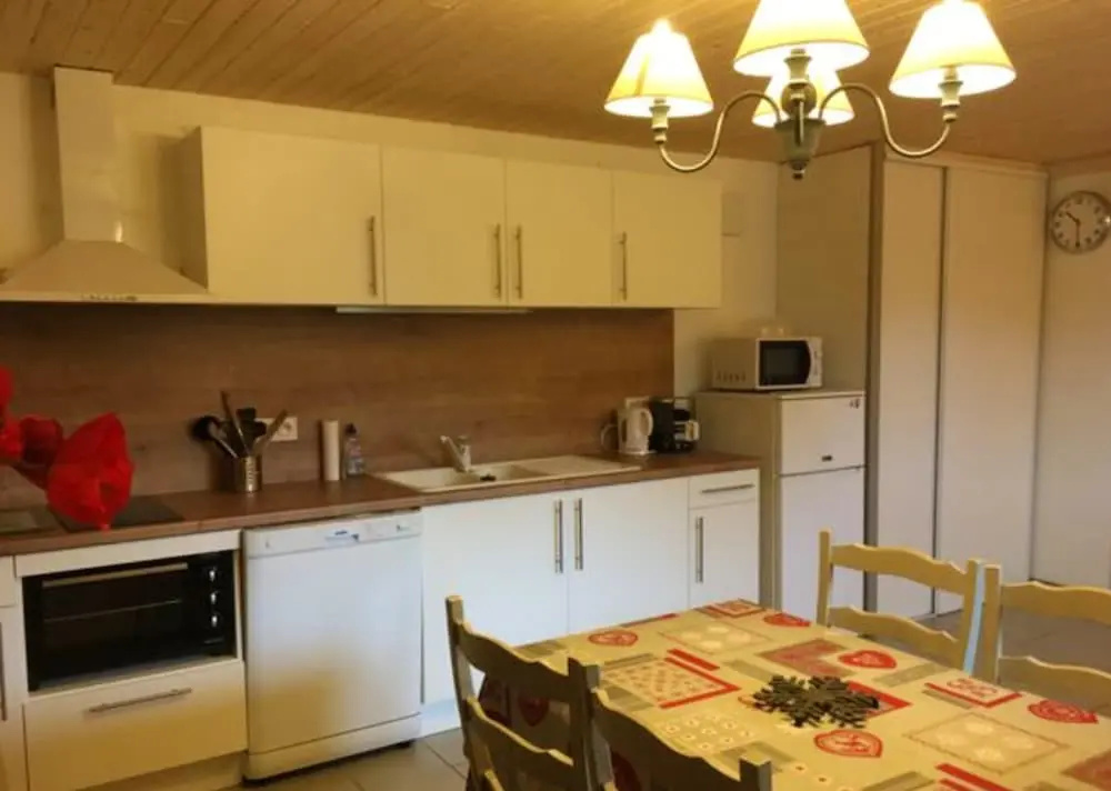Apartment with One Bedroom in Cornimont, with Wonderful Mountain View And Furnished Terrace - 3 Km From the Slopes
