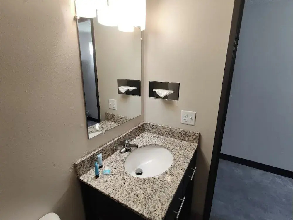 The Suite Inn