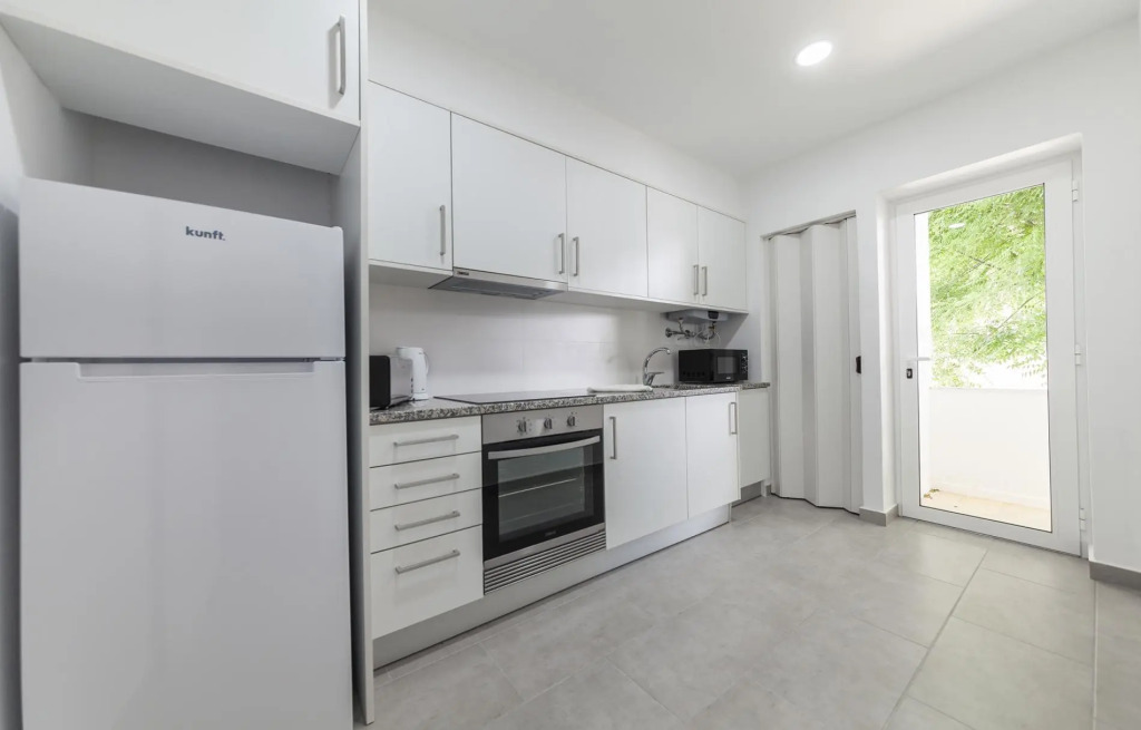 B53 - Vasco da Gama Top Floor Apartment