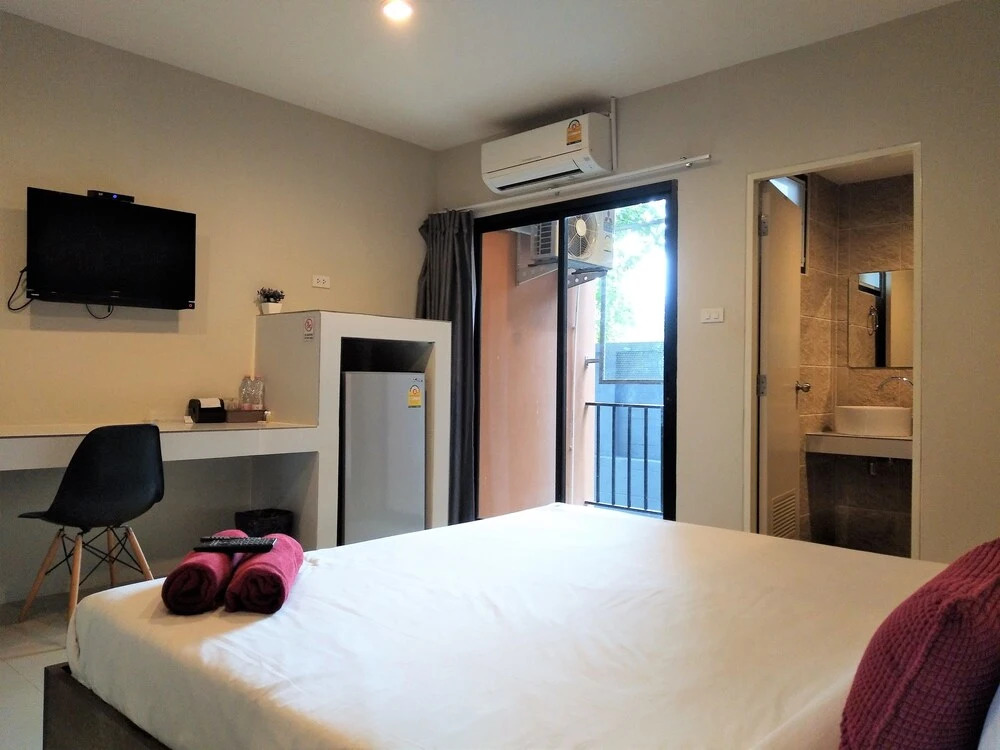 At Home Banchang Apartment & Hotel