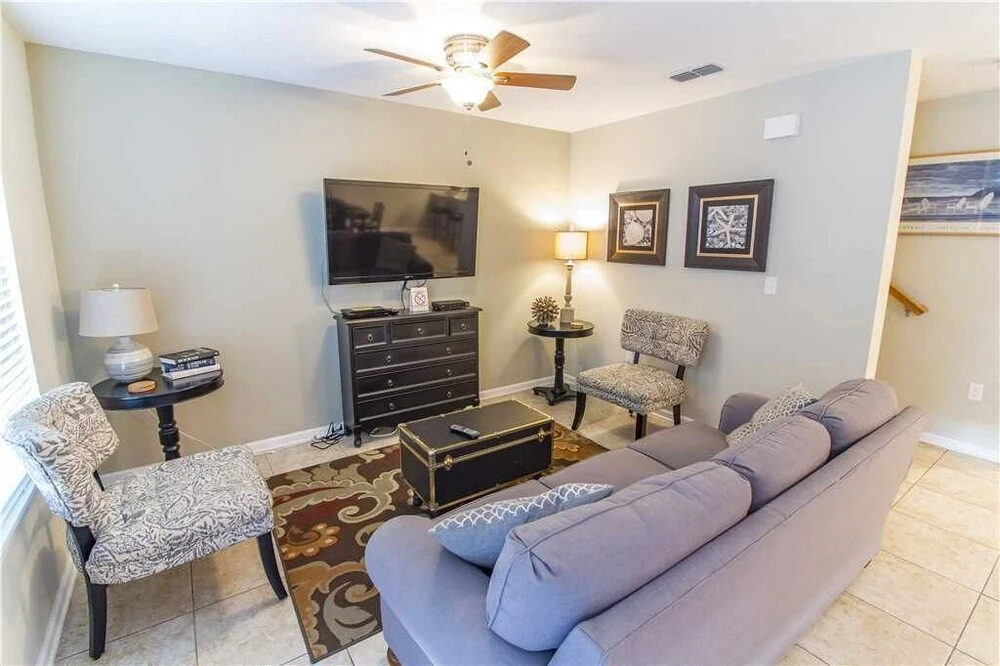 Averys Ocean Breeze B - Three Bedroom Home
