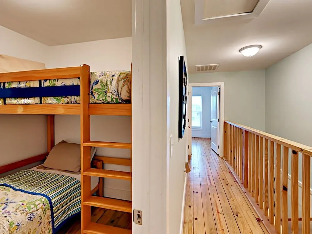 #702 The Commons - Casa Du Miel 3 Bedrooms 2.5 Bathrooms Townhouse