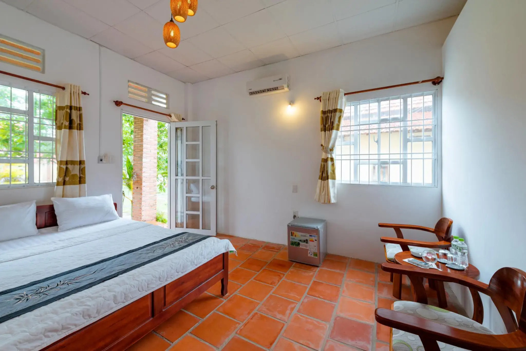 Vung Bau Resort