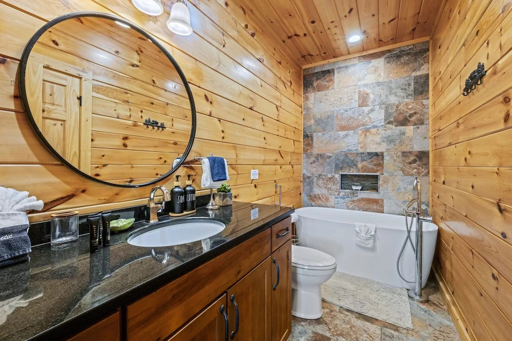 A Tree Top View 3 Bedroom Home