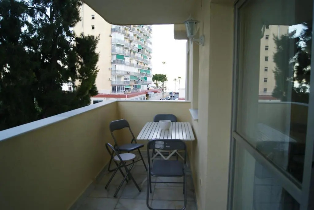 ApartVacaciones - Apartamento Benalmadena Beach - Costa del Sol