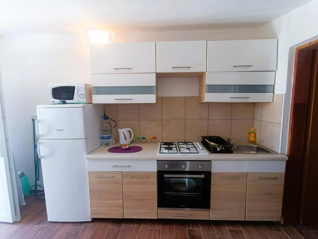 New! Apartments Babic only 50 meters from the sea