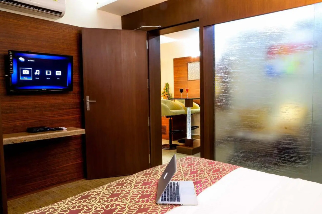 R D Suites Koramangala