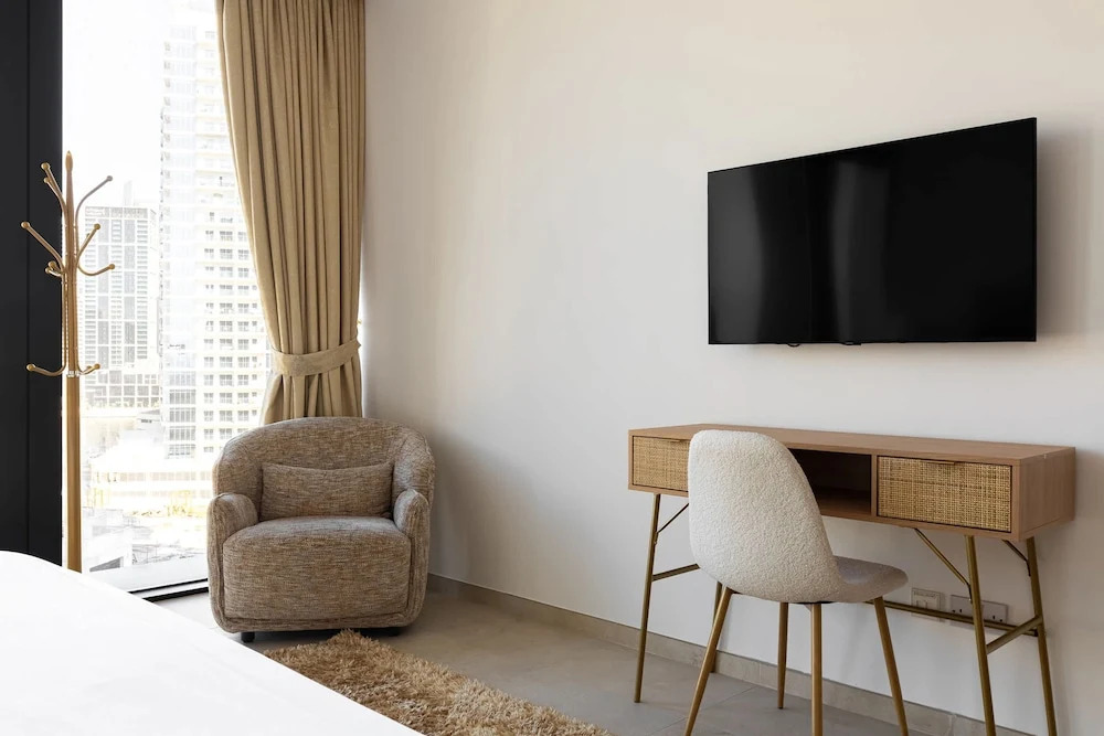 Modern 1-bedroom Apartment in Residence 110 in the Heart of Dubai