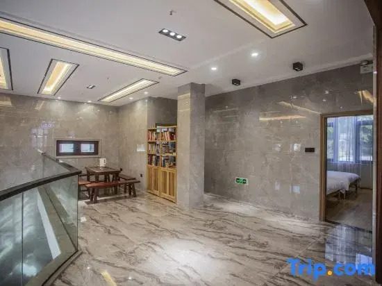 Meizhou Moyan House