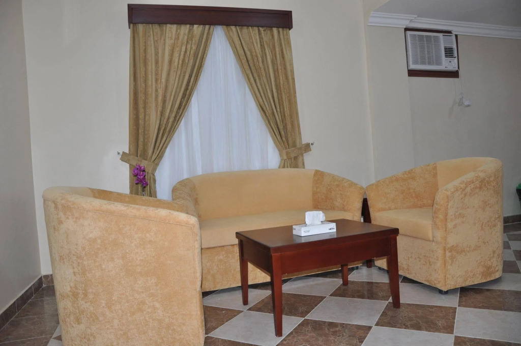 Orchid Suites 3
