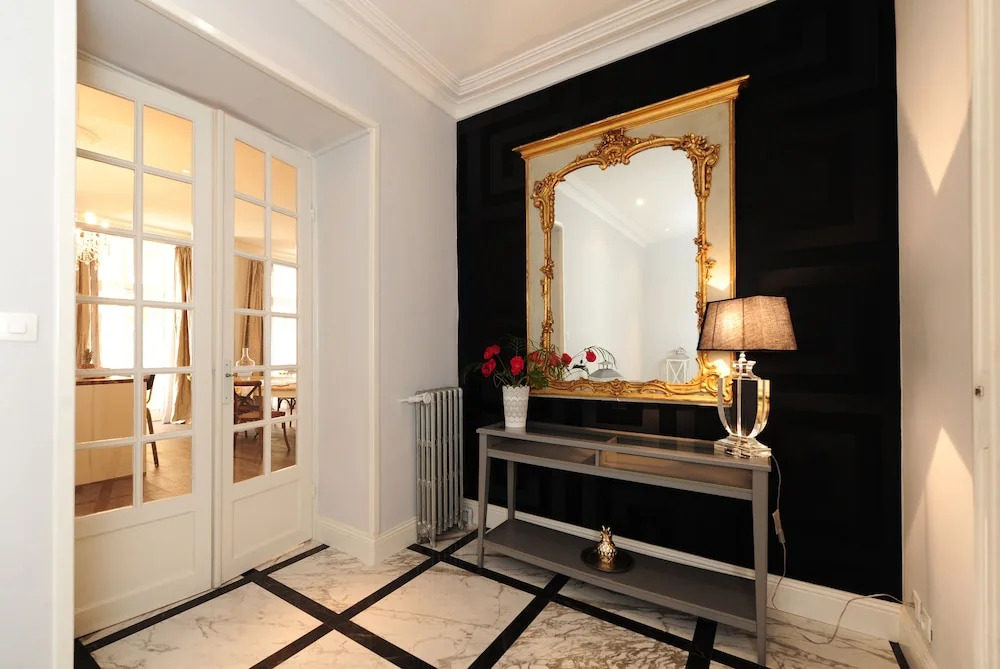 Silver Suite - Five Stars Holidays