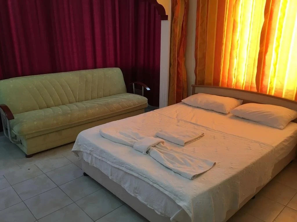 Harvest Hotel