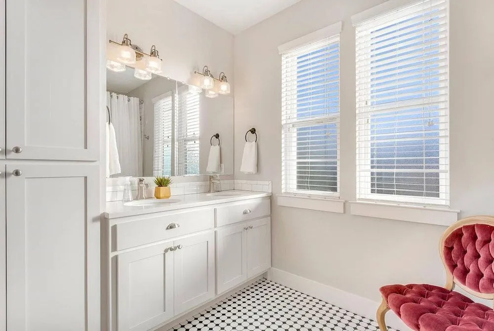 Harribo Townhome - Walk Everywhere - Downtown Fay