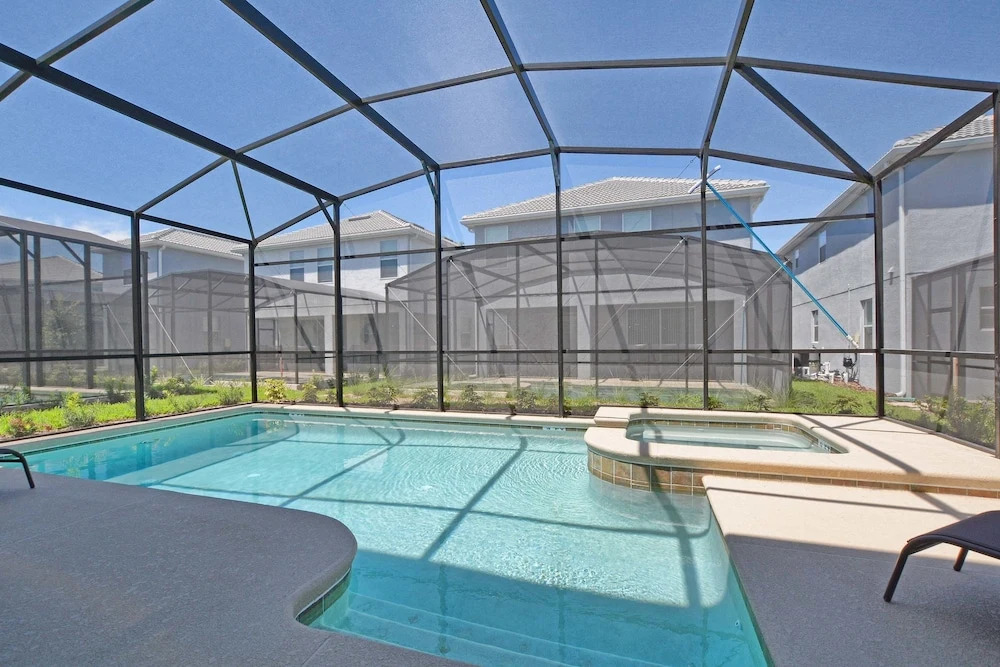 Storey Lake- 6 Bedroom Pool Home- 1653ST