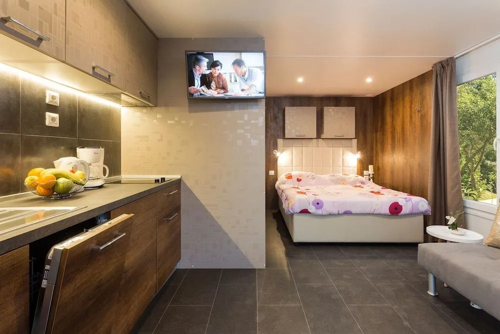 Mobile Homes - FKK Nudist Camping Solaris
