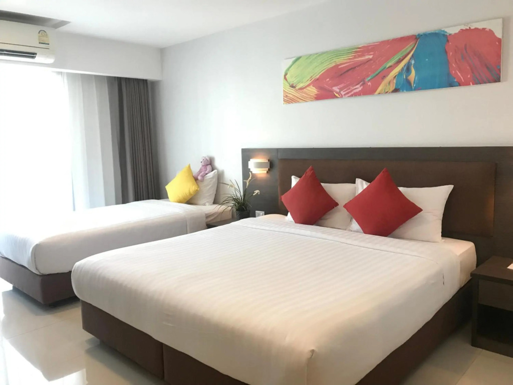 Riche Hua Hin Hotel