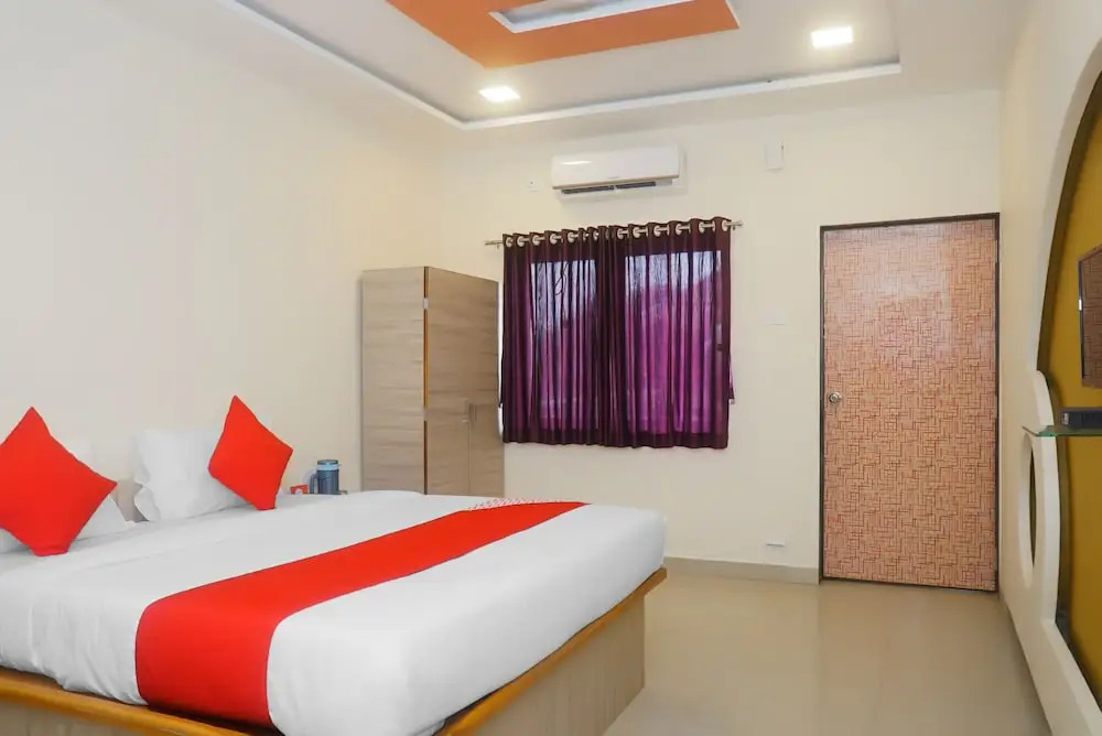 Capital O 17024 S Ramada