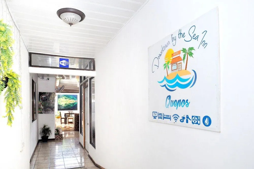 Downtown By The Sea Inn Quepos