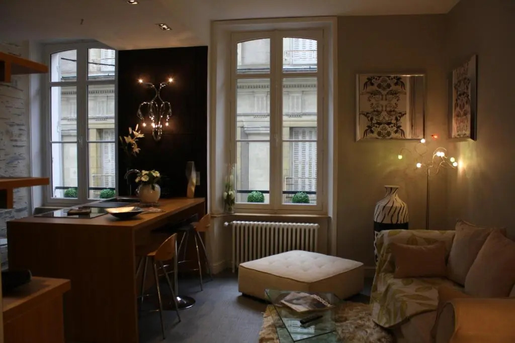 SuitHome Jacobins