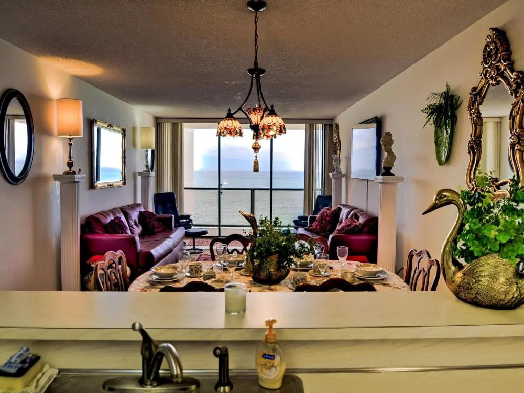 440 West Condos 1408N