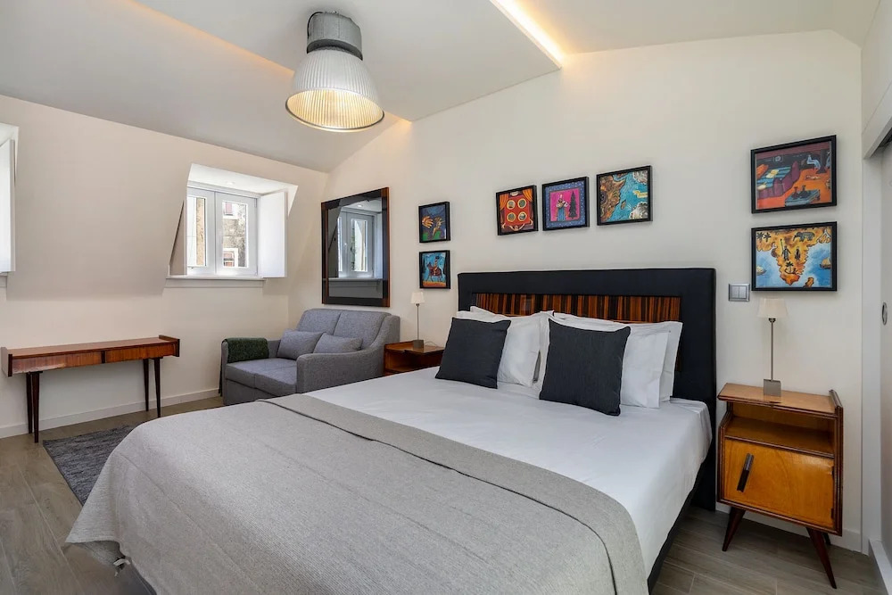 Intendente Modern Stays
