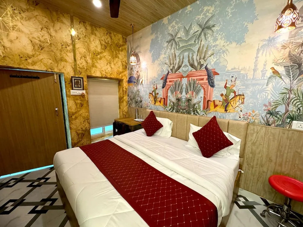 Hotel Ambassador