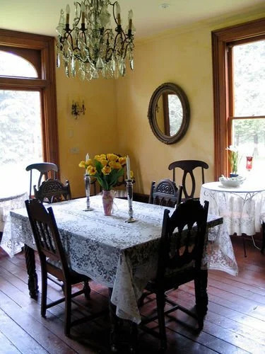 Wild Swan Bed & Breakfast Inn