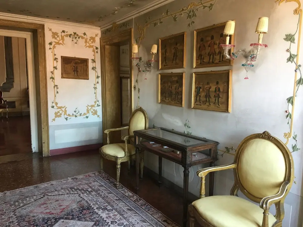 Luxurious Palazzo in Venice in the Rialto Area With Housekeepercook