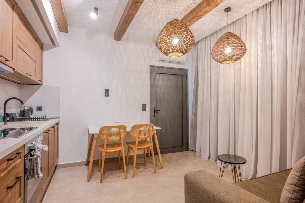 Alati Suites - Stegna Beach