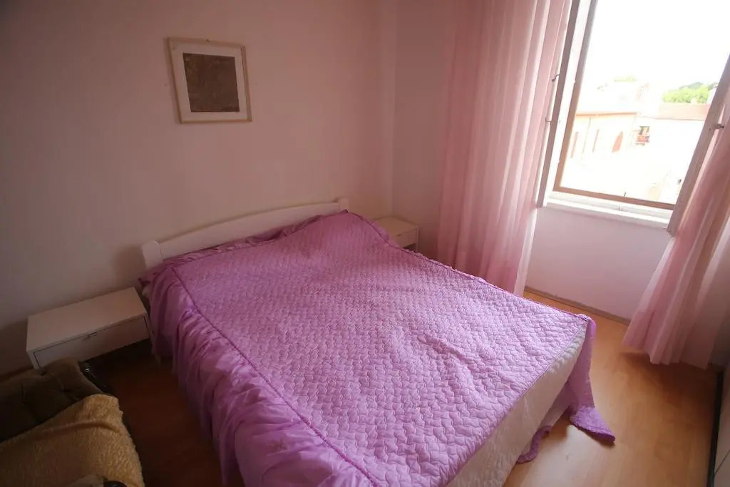 Funky Old Town Apartment