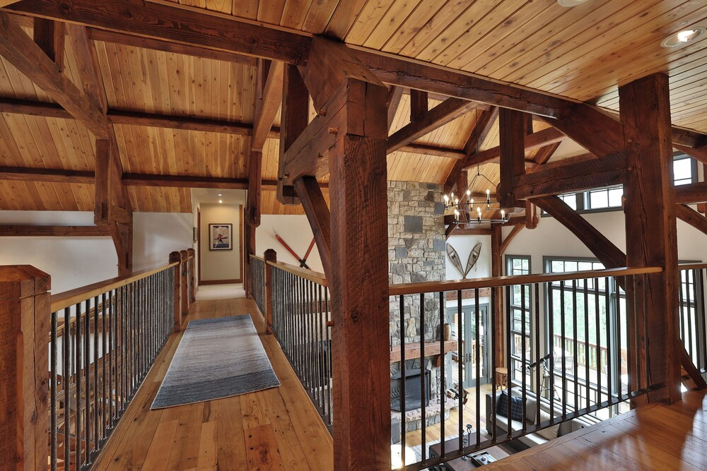 Mountain Village Marvel w/ Hot Tub & Home Gym