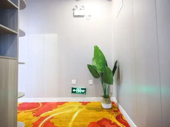 Chaoman Fashion Hotel (Yilonghu Jiayuan Branch)