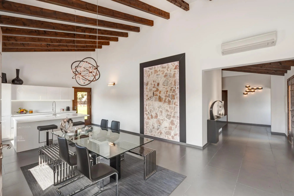 CAN CALET CAN TOMEU - modern house with private pool for 6