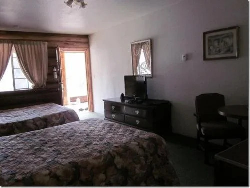 Bear Creek Cabins