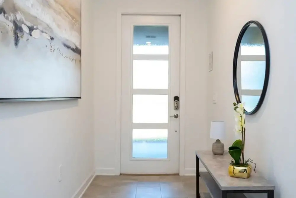 Spacious Comfy Retreat Prime Location Amazing