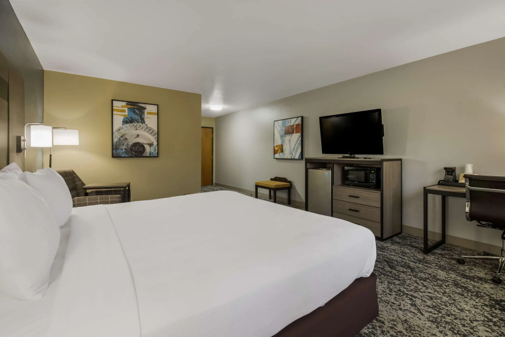 Best Western Temple Inn & Suites