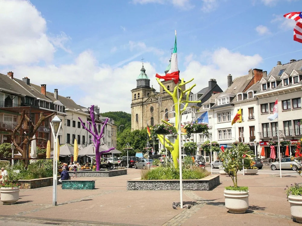 Luxury Apartment in Malmedy with Hot Tub